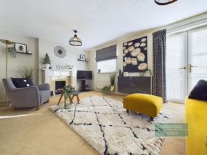 Photo 1- click for photo gallery